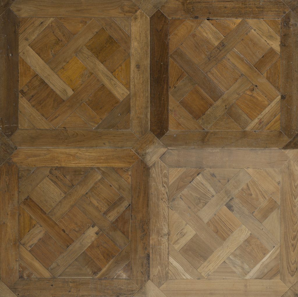 Versailles antique teak / Recovered floor 70x70x1.8 cm